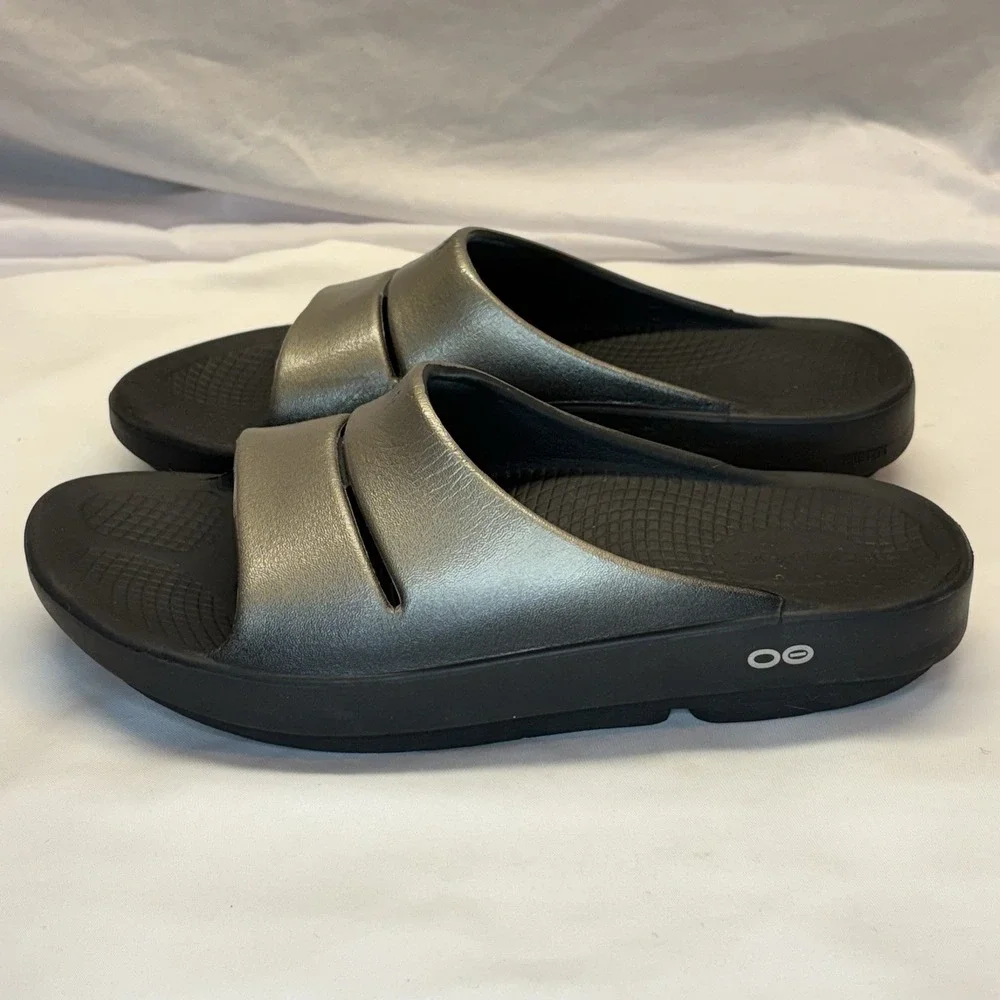 Oofos Sandals Ooahh Slides M 7 / W 9 EU 40 Beach Metallic Iridescent Calypso‎